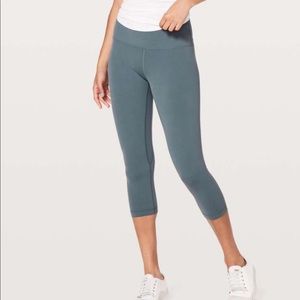 Lululemon align crop oil blue 8